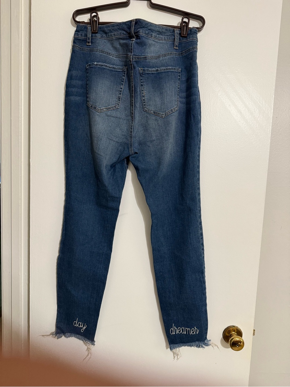 Wonderly Blue Cropped Jeans with 'day' & 'dreamer' Hem